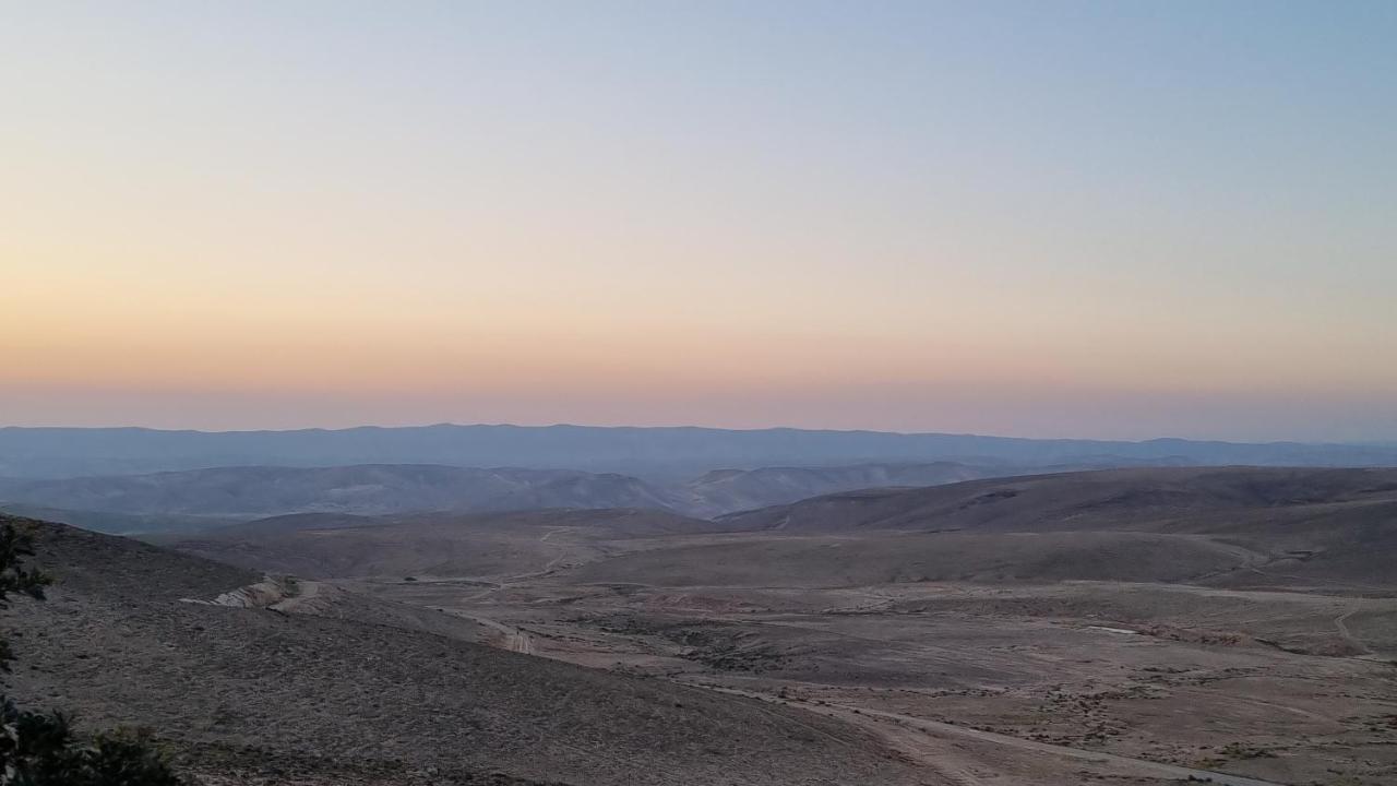 Desert Call Vila Arad Exterior foto